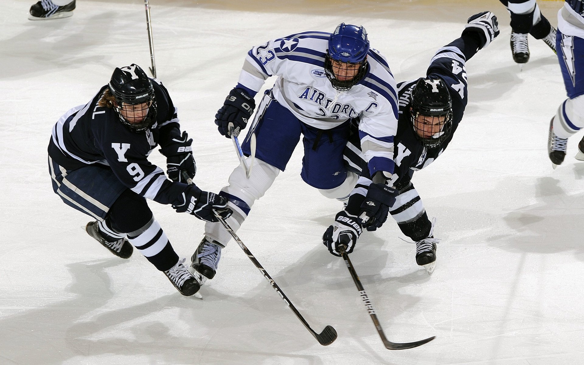 开云体育官网下载-全民推广足球运动，“足球+”模式不断创新拓展，如何推广足球文化