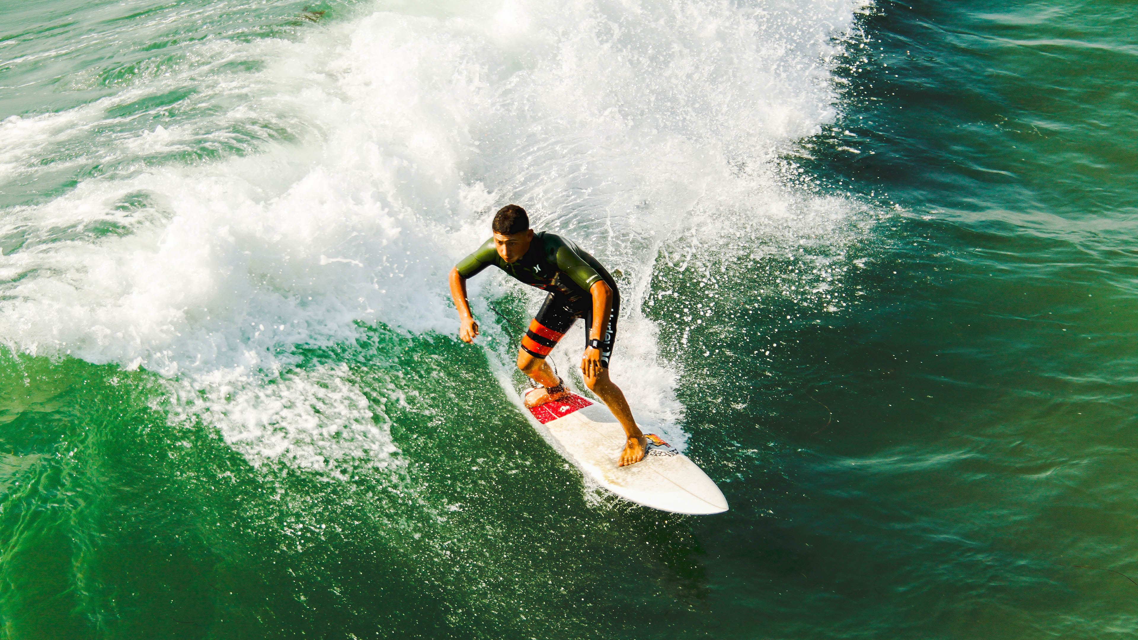 荷兰女足在预选赛中遭遇德国绝杀，荷兰女足球